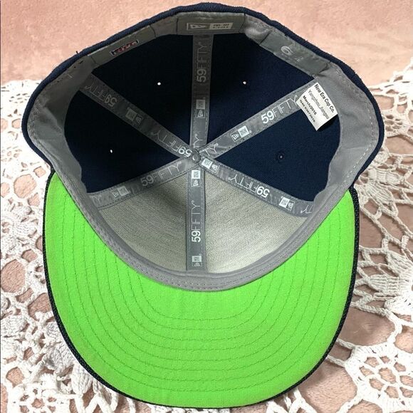 Kids Seattle Seahawks Fitted New Era On Field Hat - Picture 6 of 7